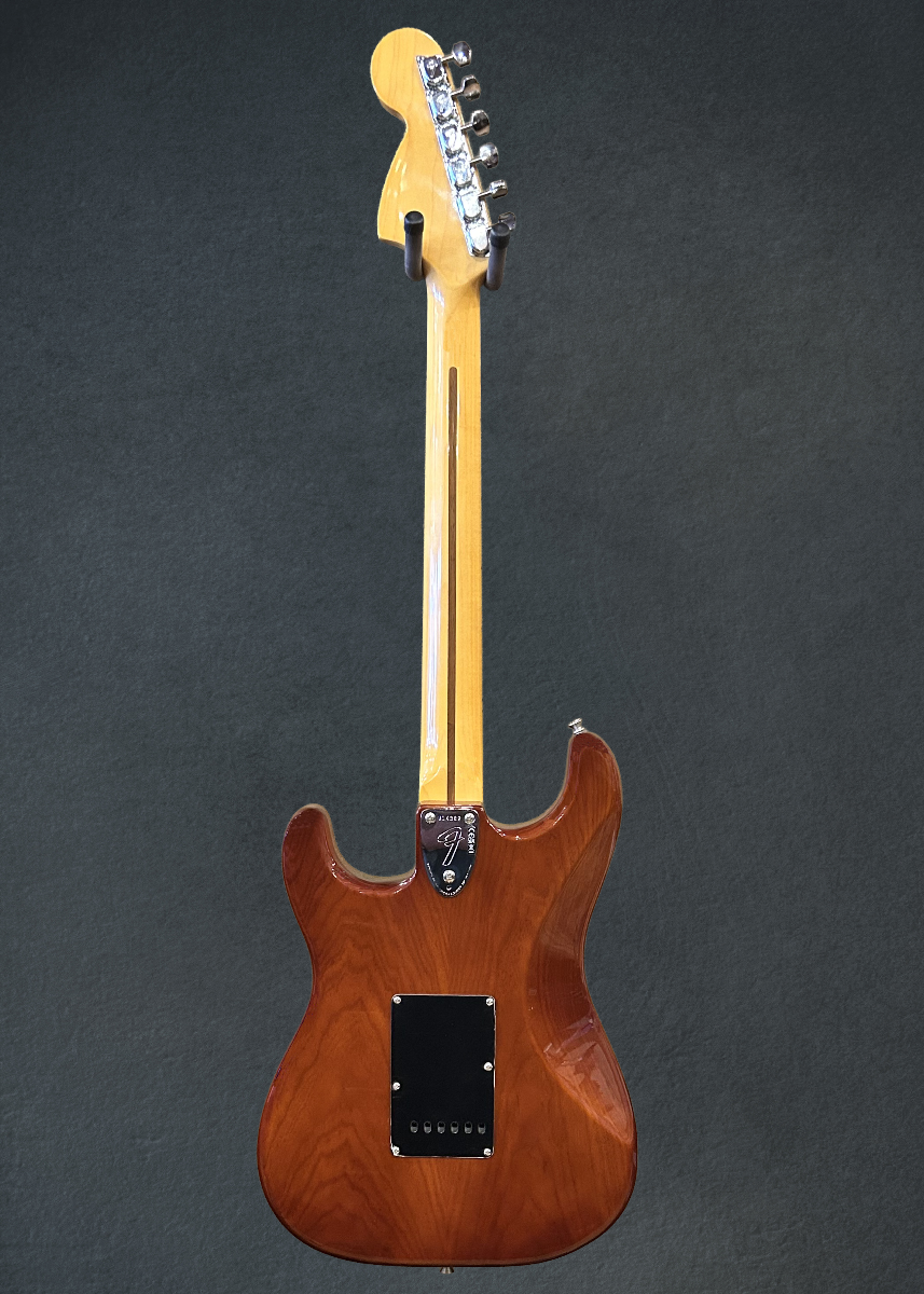 American Vintage II 1973 Stratocaster - Mocha w/Maple