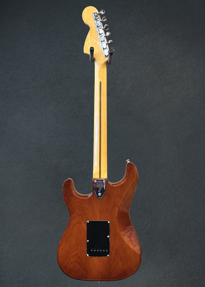 American Vintage II 1973 Stratocaster - Mocha w/Maple