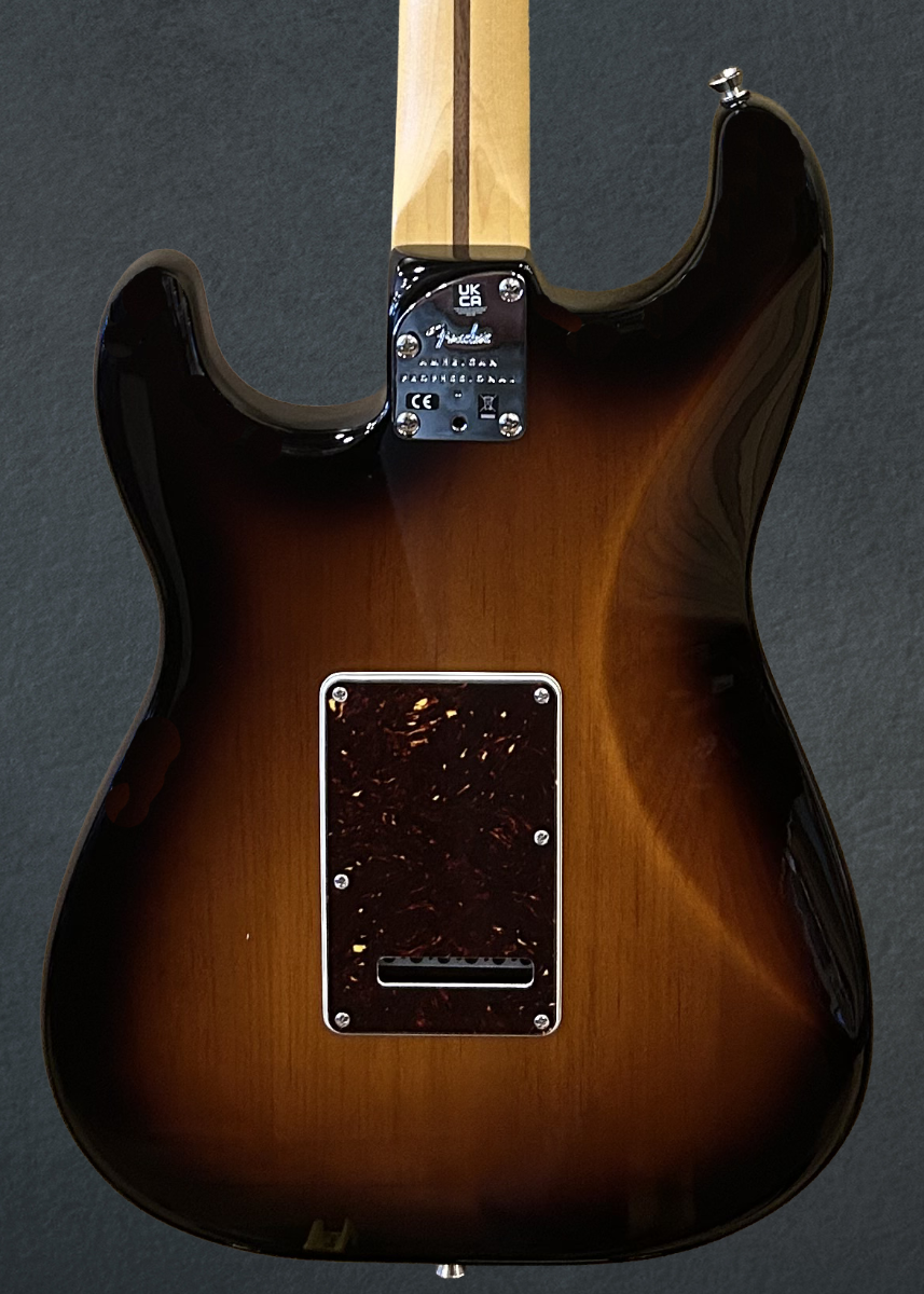 American Professional II Stratocaster – 3 Color Sunburst w/Maple