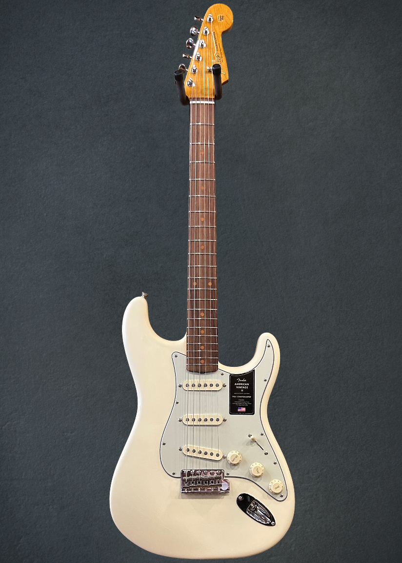 American Vintage II 1961 Stratocaster - Olympic White – Dave's