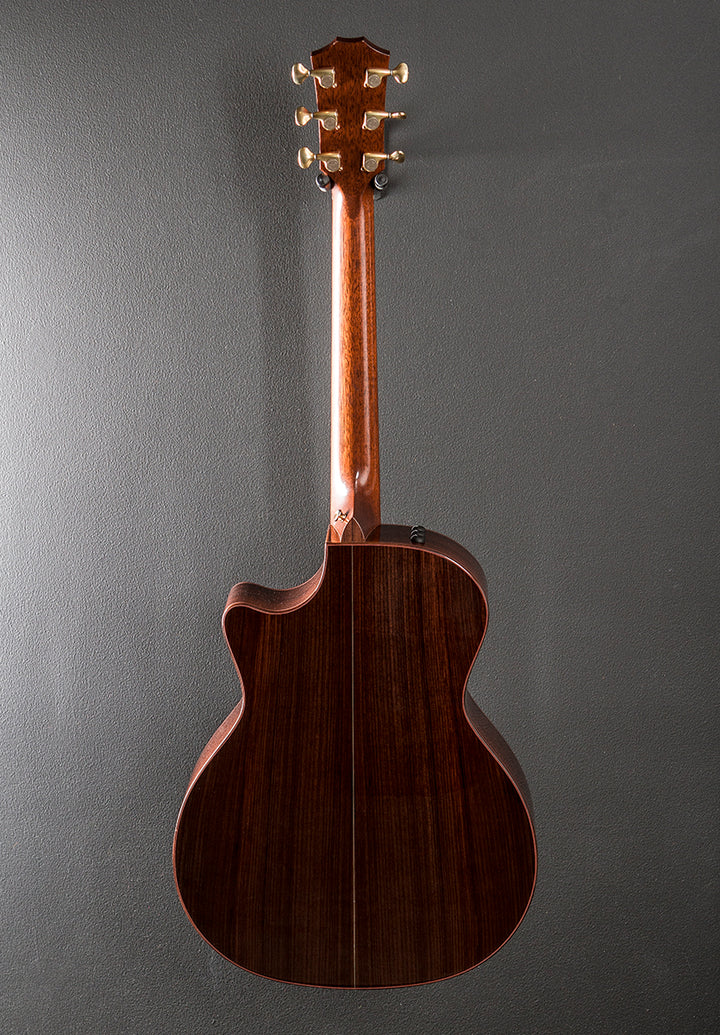 Used 914CE &