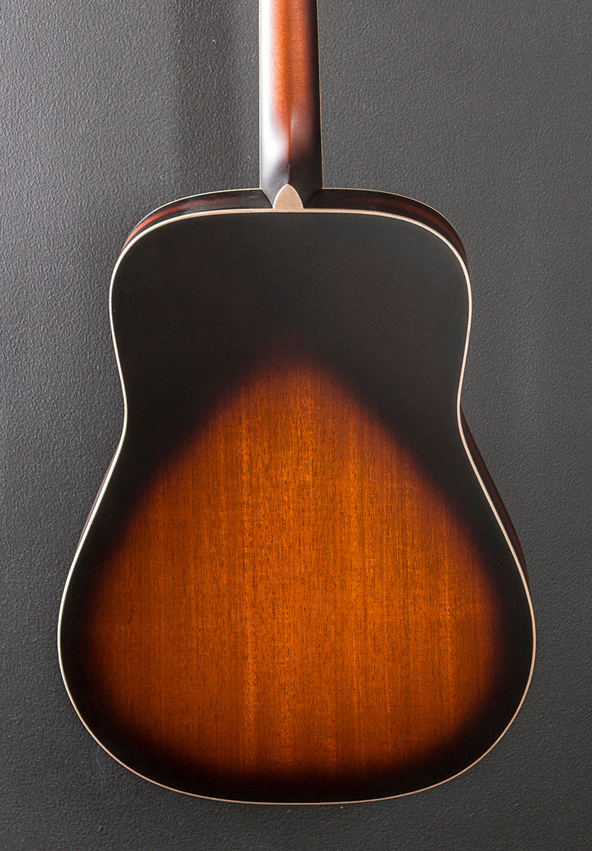 D-40 Mahogany