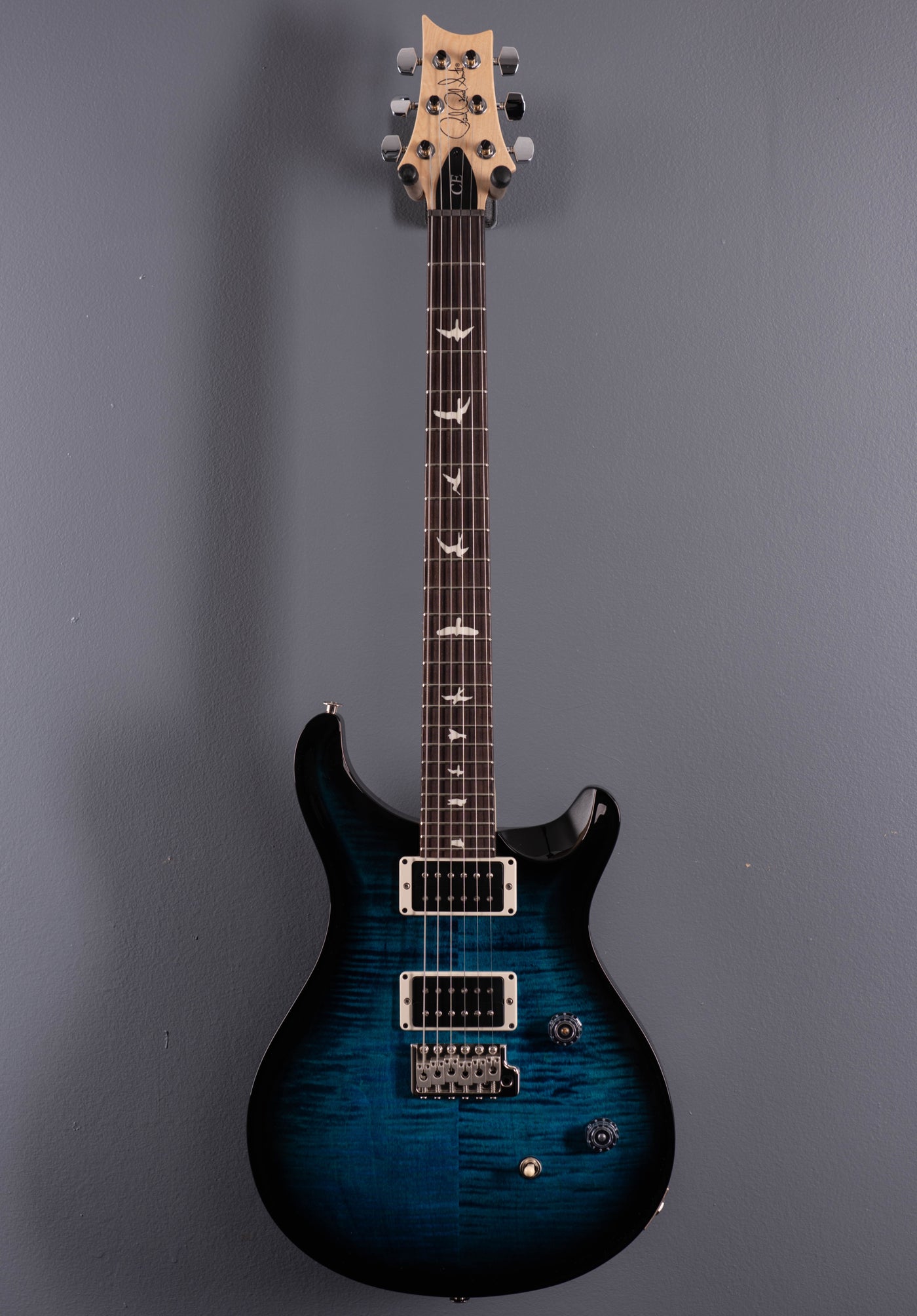 CE-24 - Sapphire Smokeburst
