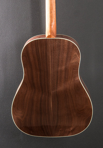 J-45 Studio Walnut - Antique Natural