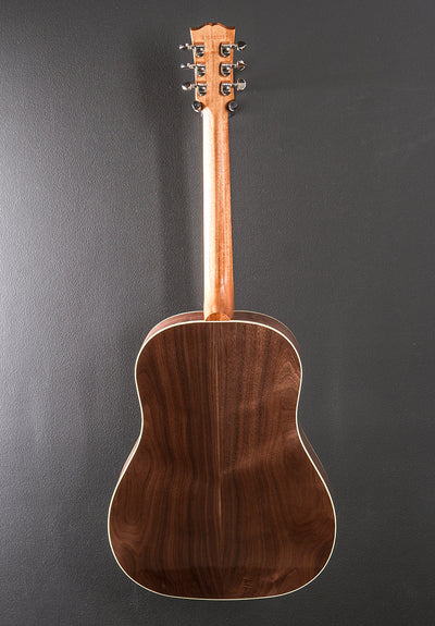 J-45 Studio Walnut - Antique Natural