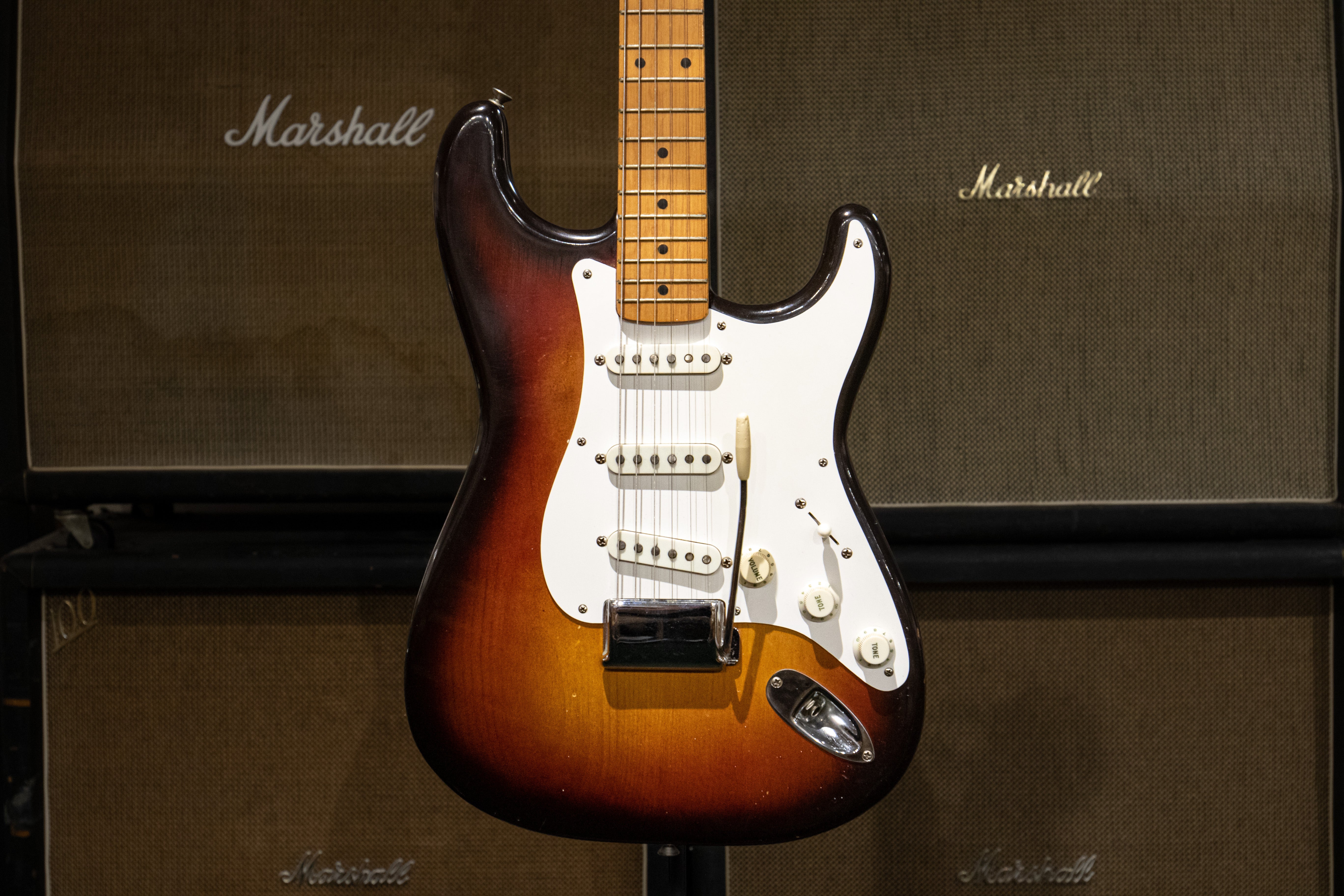 1959 Fender Stratocaster - Sunburst – Dave's Guitar Shop