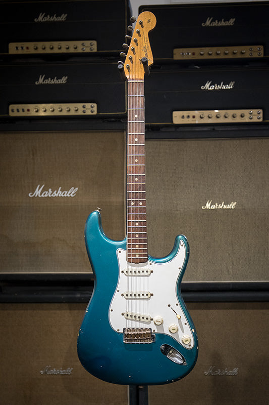 1965 Fender Stratocaster Lake Placid Blue – Dave's Guitar Shop
