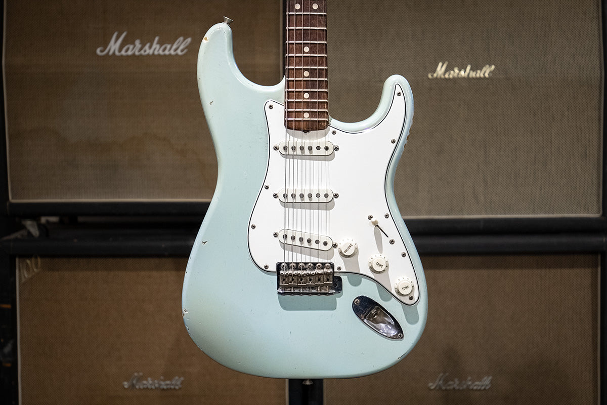 1965 Fender Stratocaster - Sonic Blue