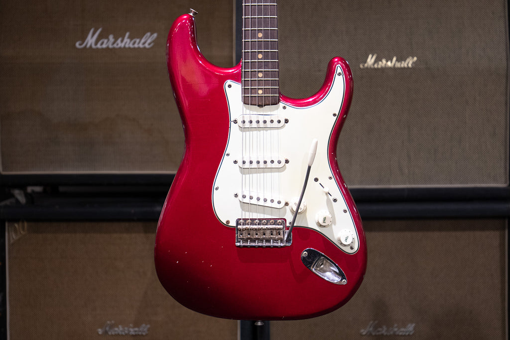 1964 Fender Stratocaster - Candy Apple Red – Dave's Guitar Shop