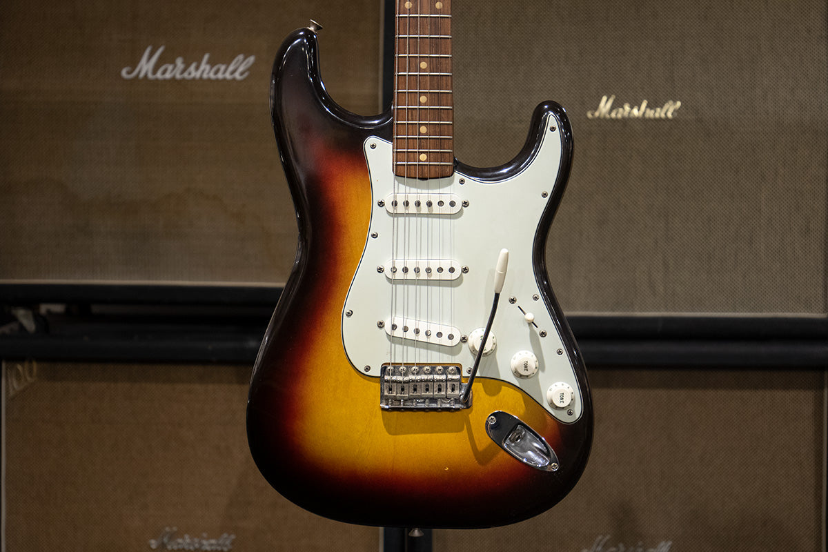1961 Fender Stratocaster - Sunburst – Dave's Guitar Shop