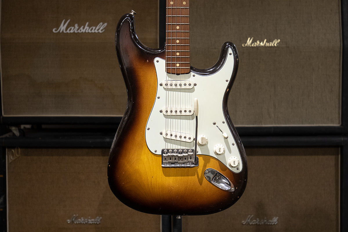 1959 Fender Stratocaster - Sunburst – Dave's Guitar Shop