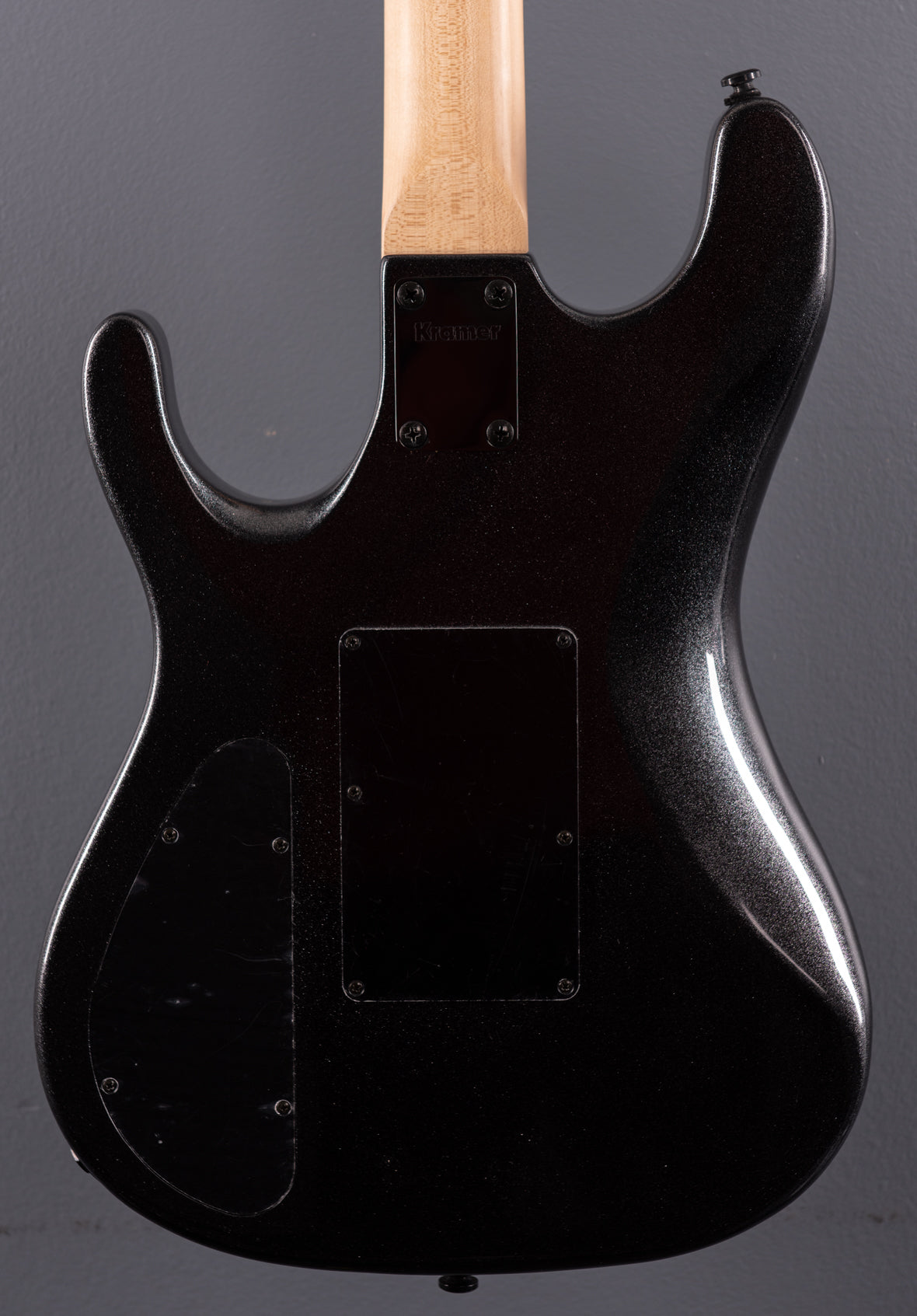 NightSwan - Jet Black Metallic – Dave's Guitar Shop