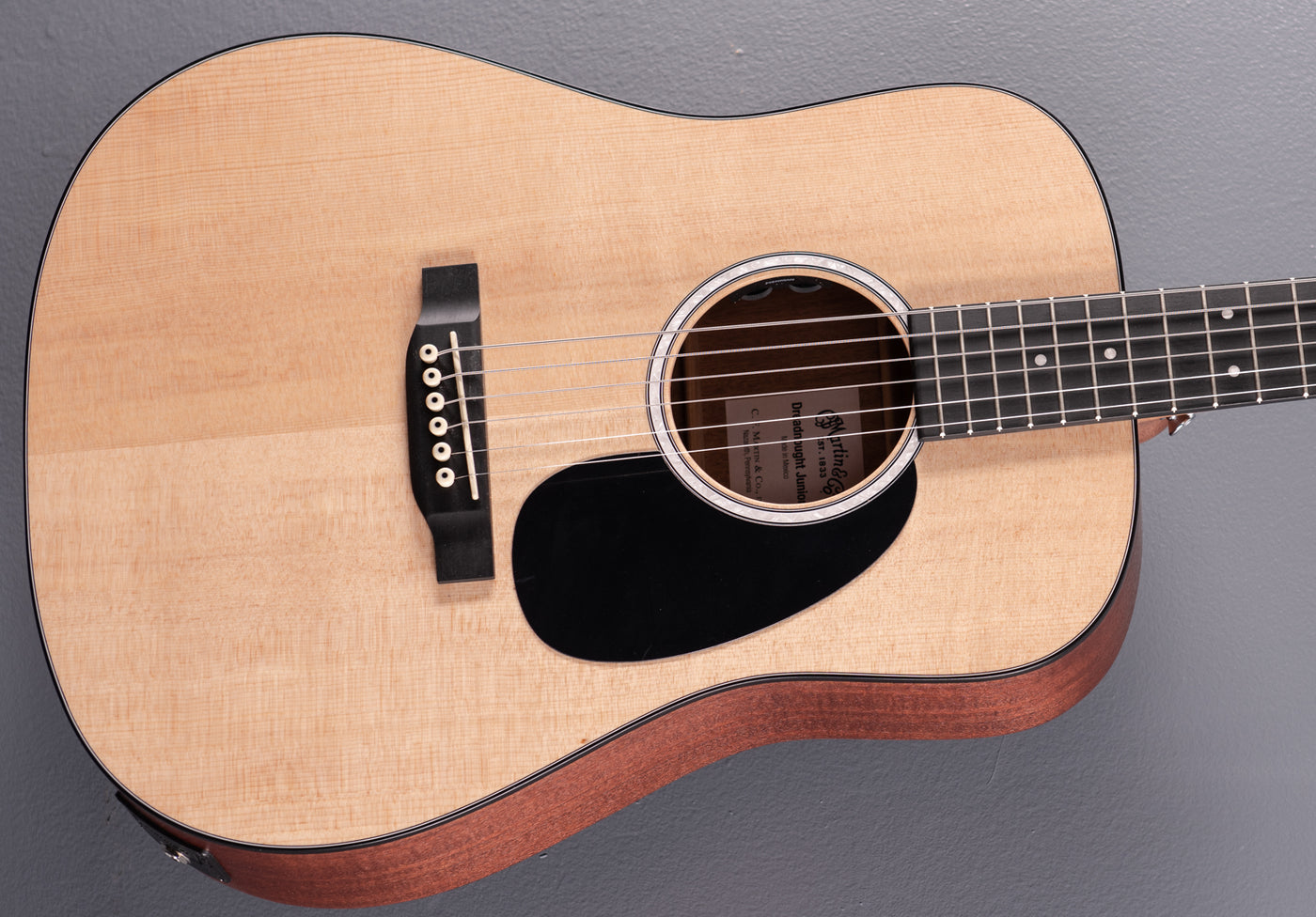 DJr-10E – Sitka Spruce