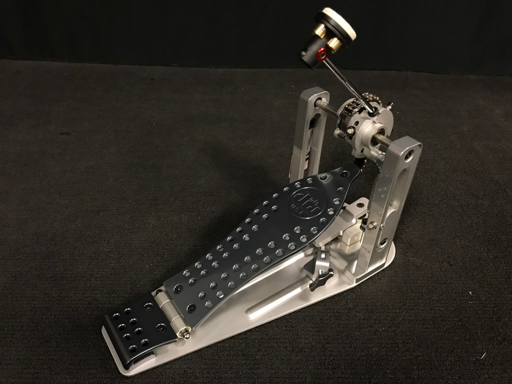 Machined Chain Drive Single Bass Drum Pedal