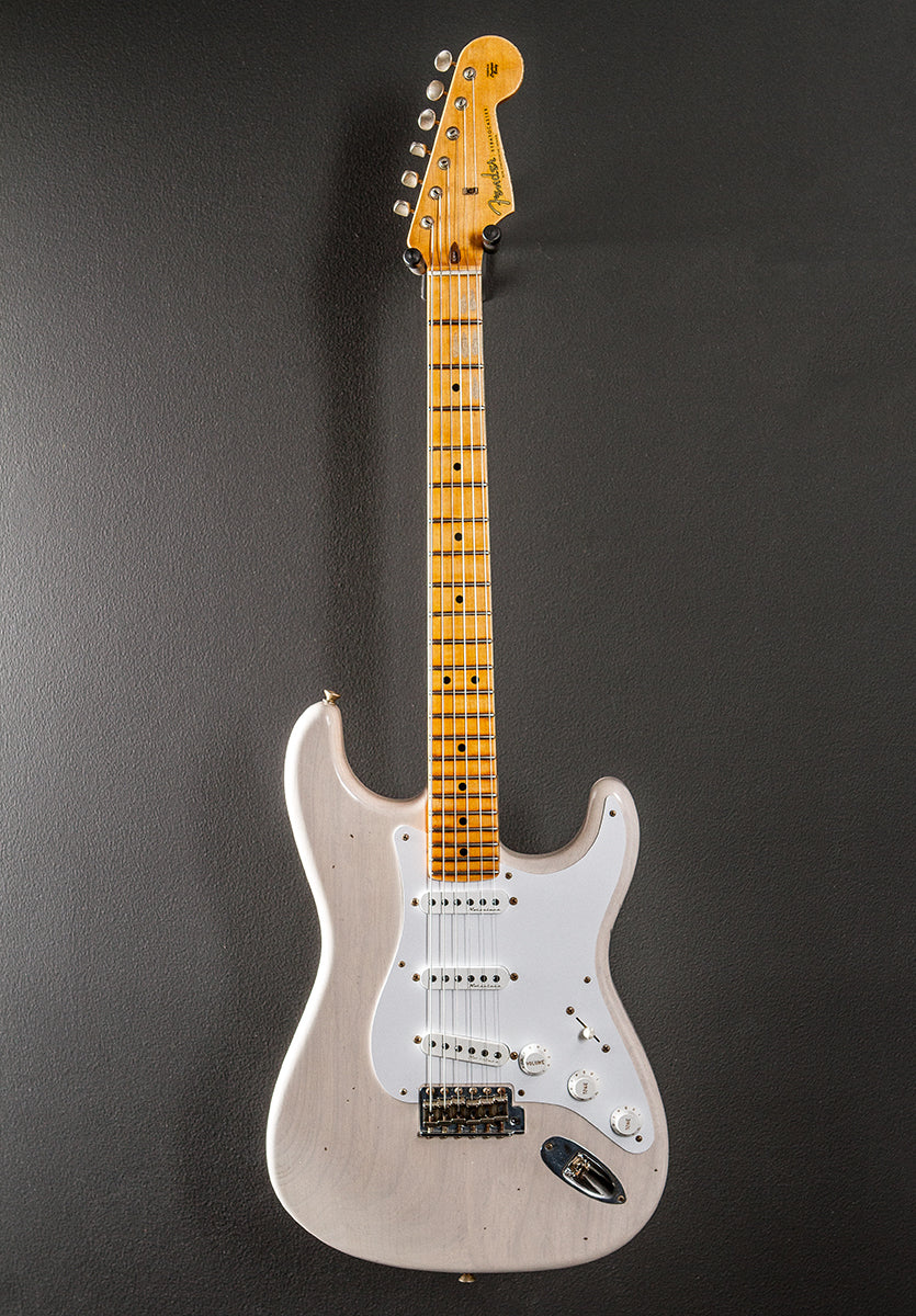 Eric Clapton Signature Journeyman Relic Stratocaster - Aged White Blonde