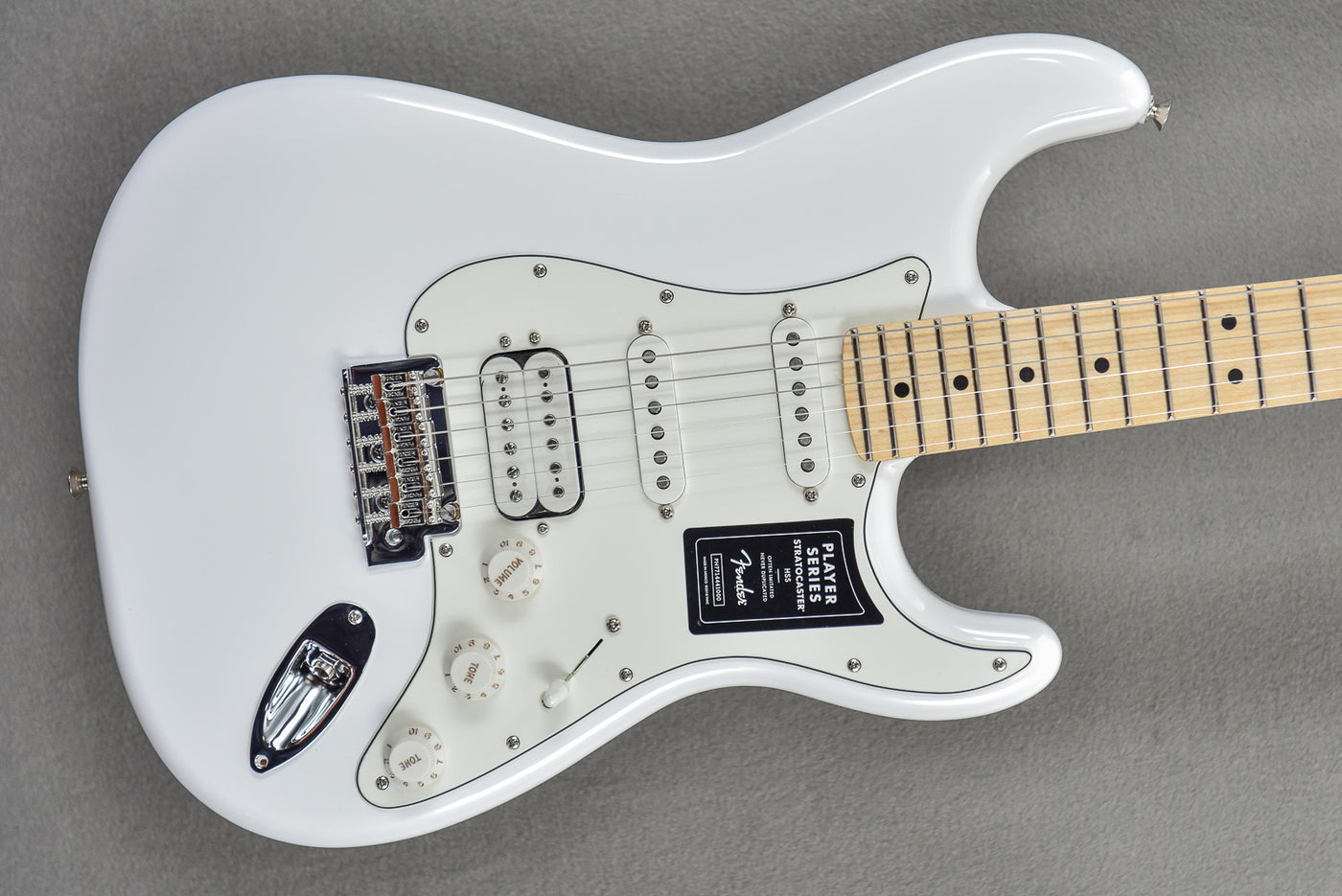 Player Stratocaster HSS - Polar White w/Maple