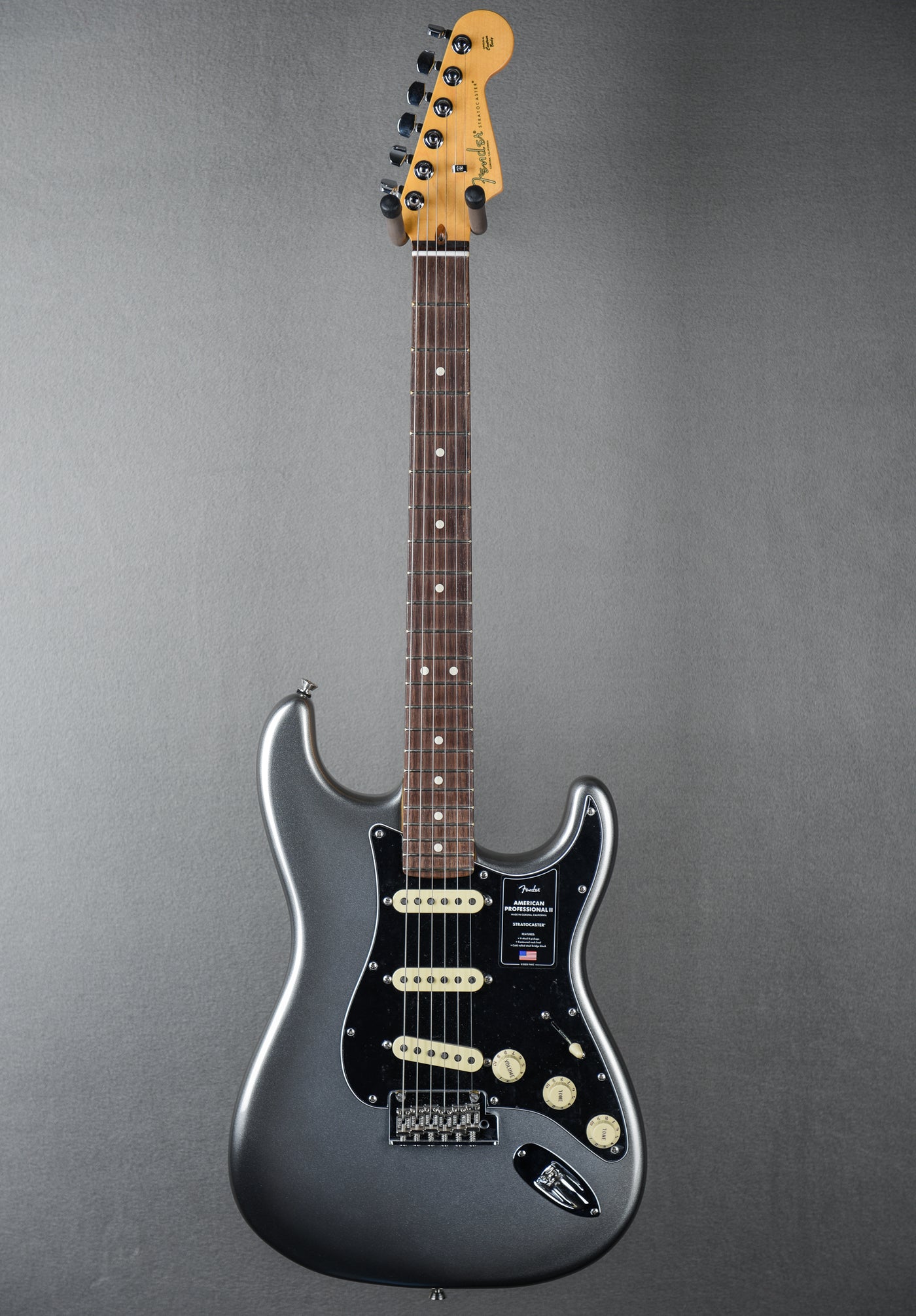 American Professional II Stratocaster – Mercury w/Rosewood