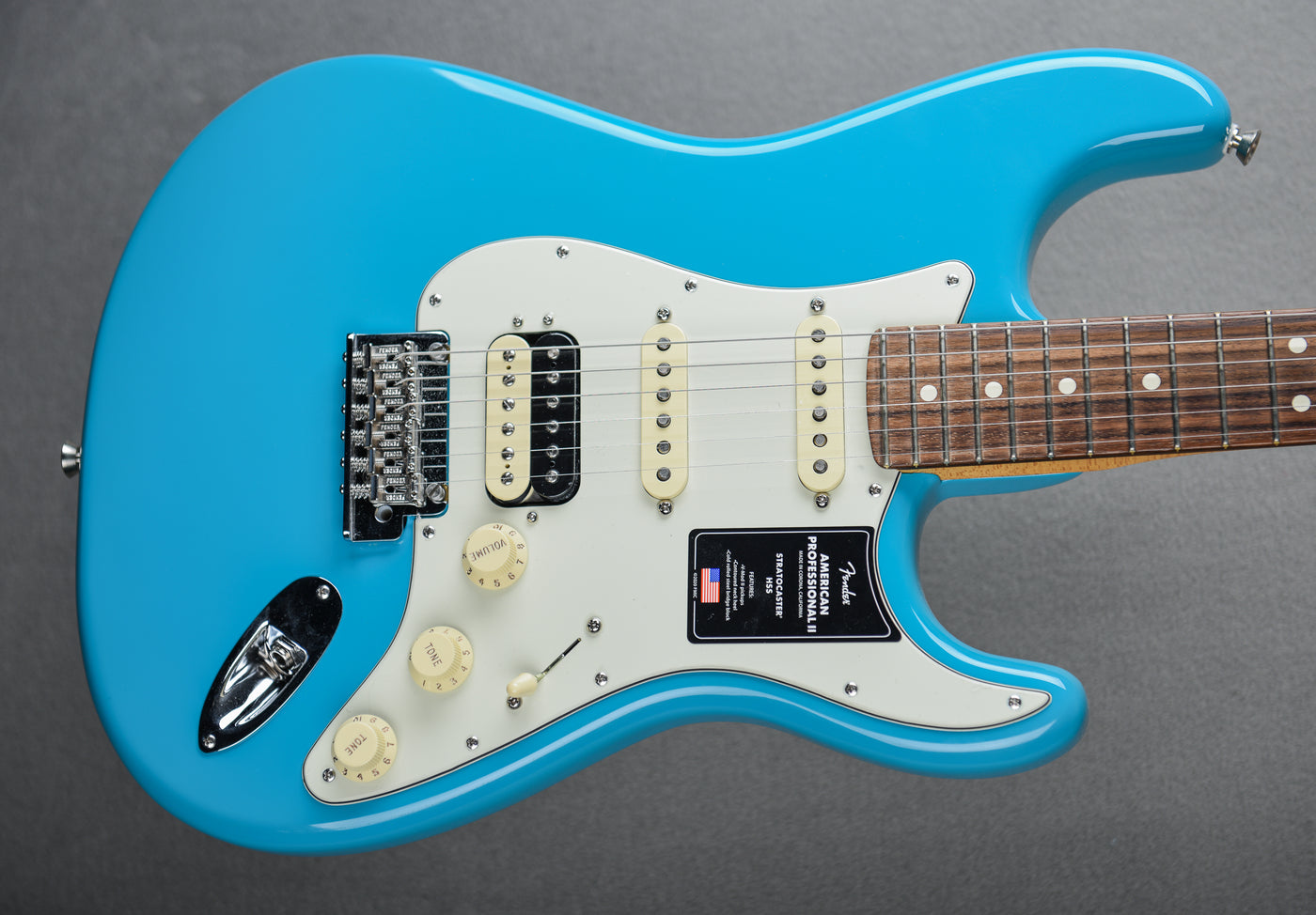 American Professional II Stratocaster HSS - Miami Blue w/Rosewood