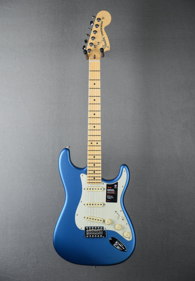 American Performer Stratocaster - Satin Lake Placid Blue