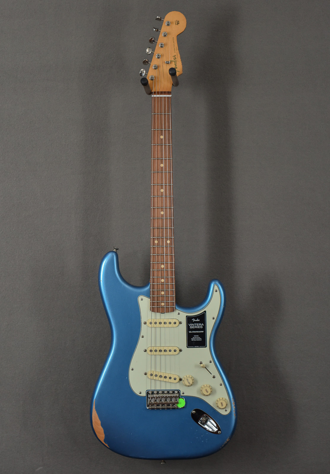 Vintera Road Worn 60's Stratocaster -Lake Placid Blue