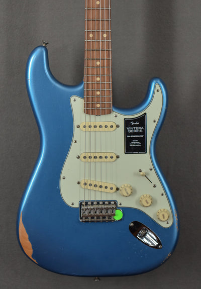 Vintera Road Worn 60's Stratocaster -Lake Placid Blue