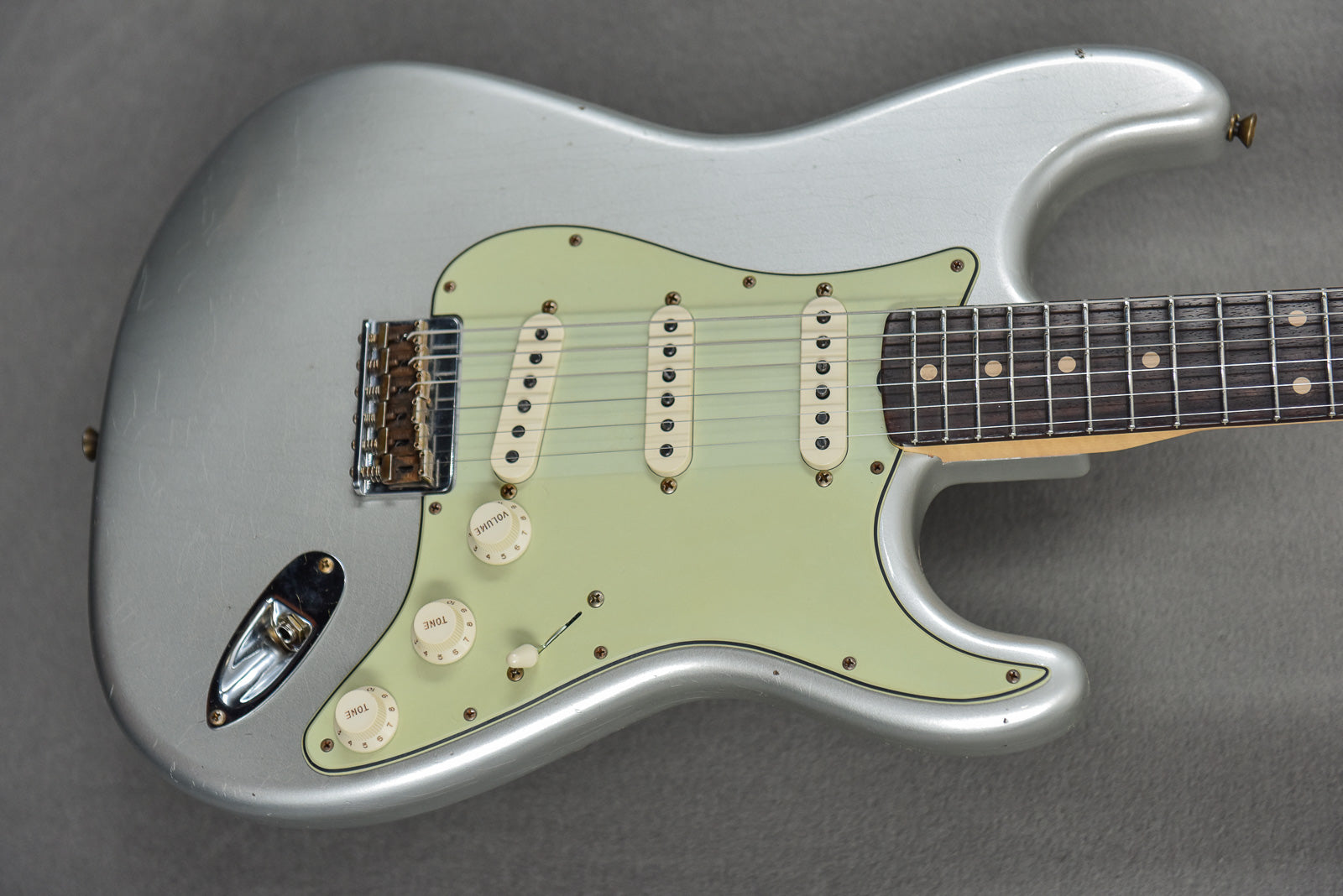 1960 Journeyman Relic Hardtail Strat – Dave's Guitar Shop