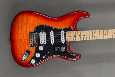 Player Stratocaster HSS Plus Top – Aged Cherry Burst w/Maple