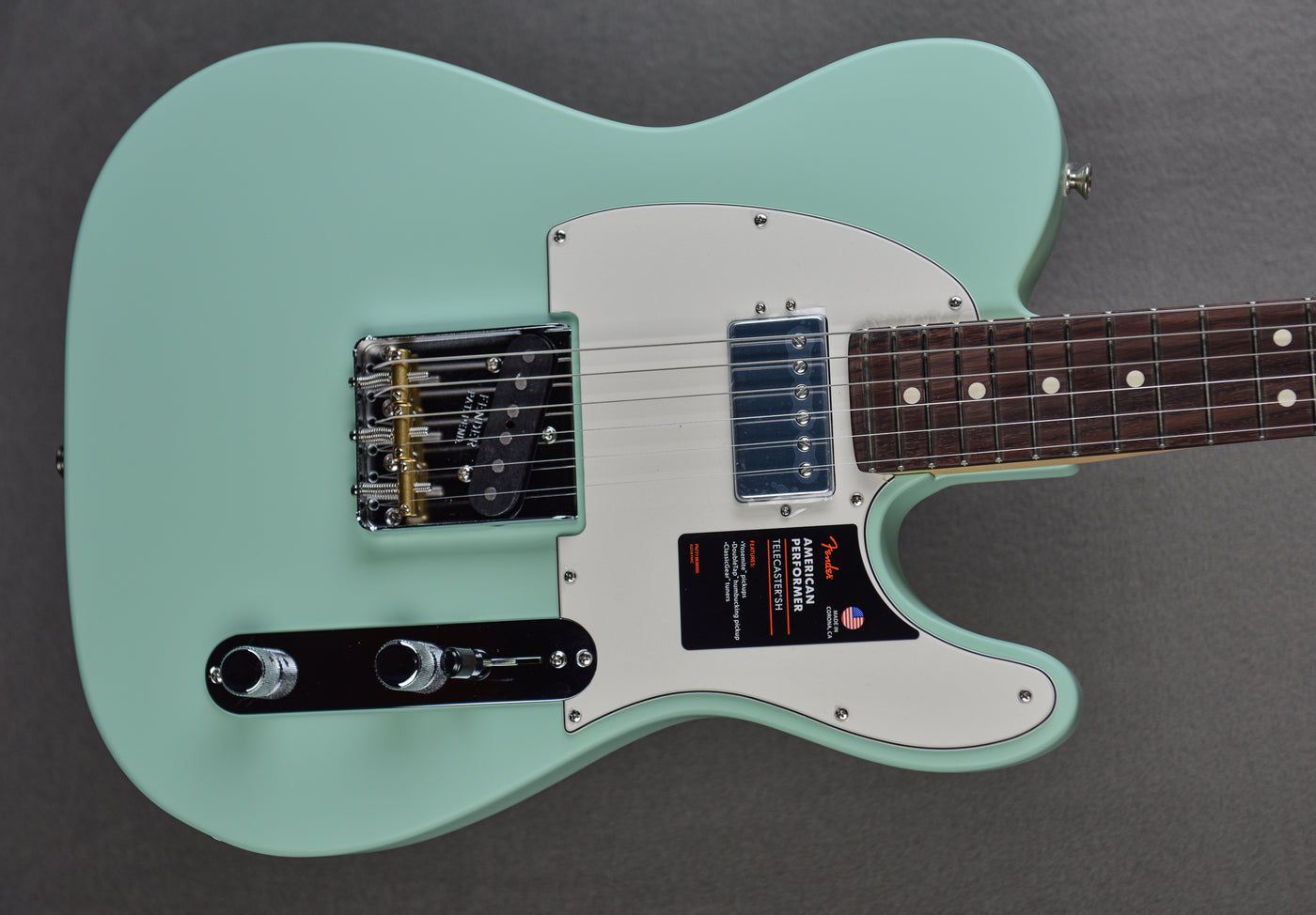 American Performer Telecaster Hum – Satin Surf Green w/Rosewood