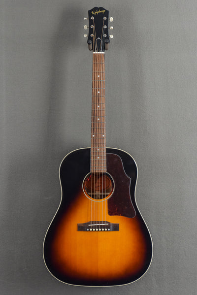 "Inspired By Gibson" J-45 - Aged Vintage Sunburst Gloss