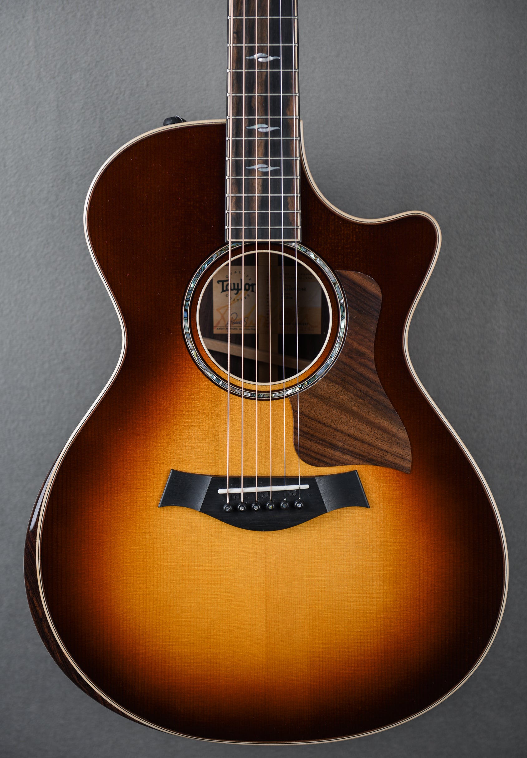 812CE - Tobacco Sunburst – Dave's Guitar Shop