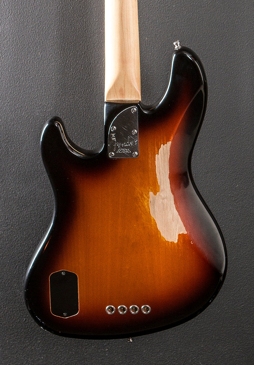 Used American Deluxe Jazz Bass '05