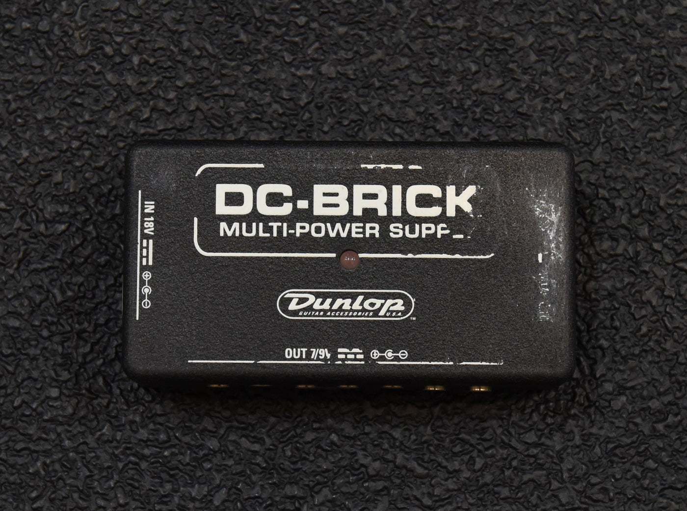 DC Brick