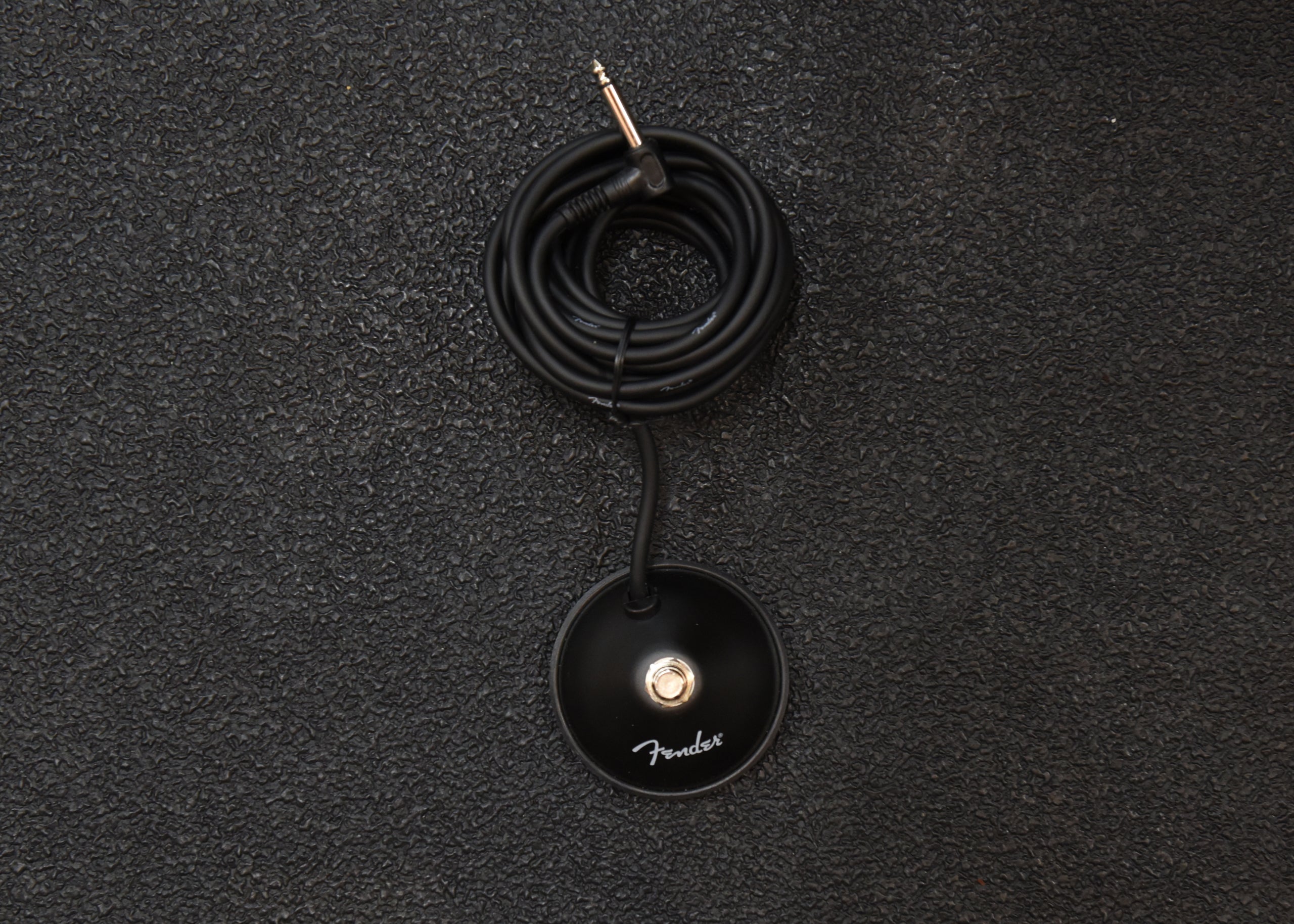 Single Button Footswitch – Dave's Guitar Shop