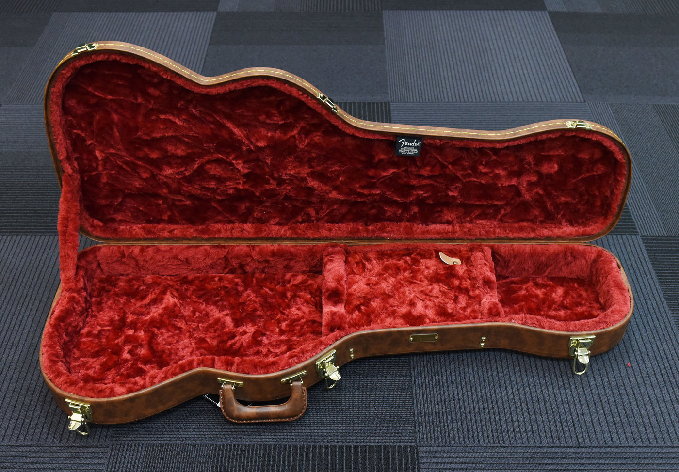 Fender clearance poodle case
