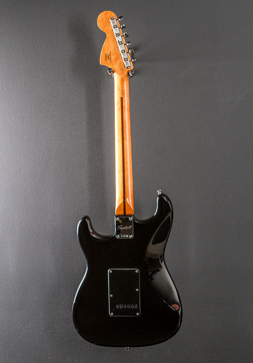 Classic Vibe 70 s Stratocaster HSS Black w Maple