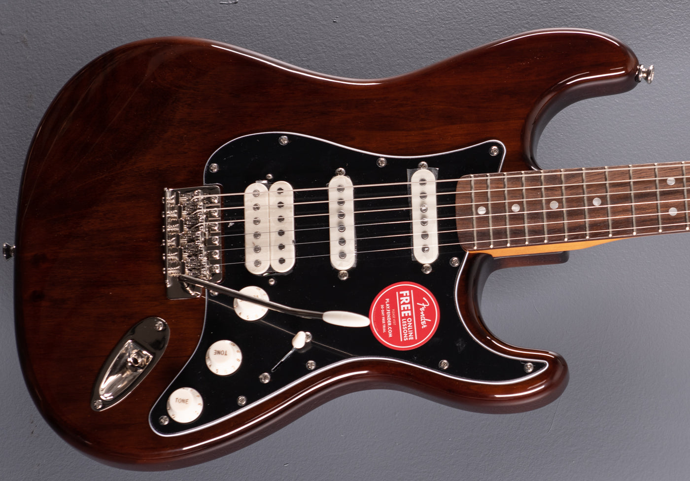 Classic Vibe '70s Stratocaster HSS - Walnut