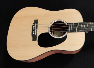 DJr-10E – Sitka Spruce-Natural