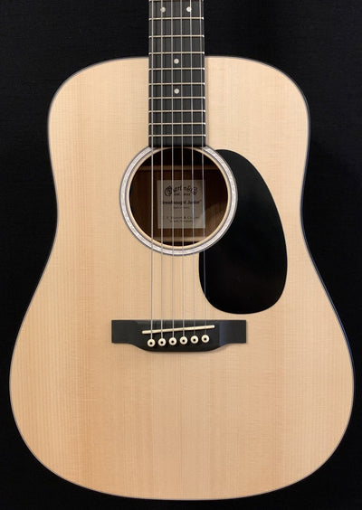 DJr-10E – Sitka Spruce