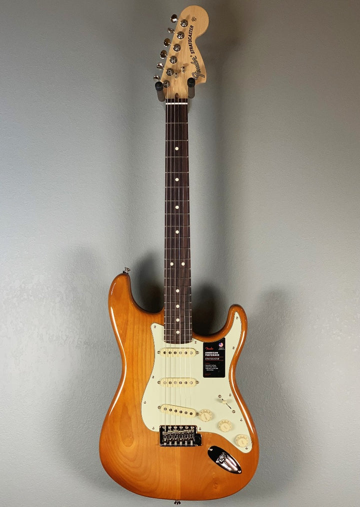 AMERICAN PERFORMER STRATOCASTER- Honey Burst