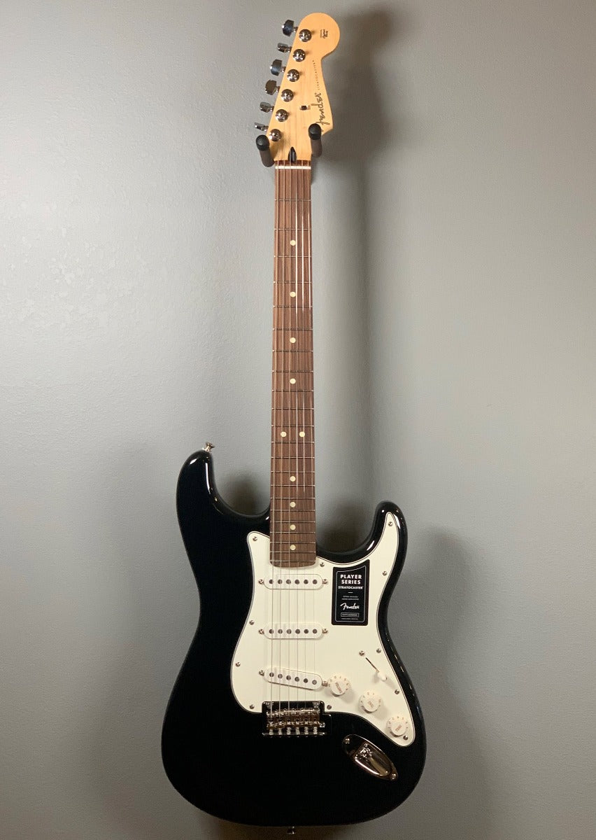PLAYER STRATOCASTER®-Black – Dave's Guitar Shop
