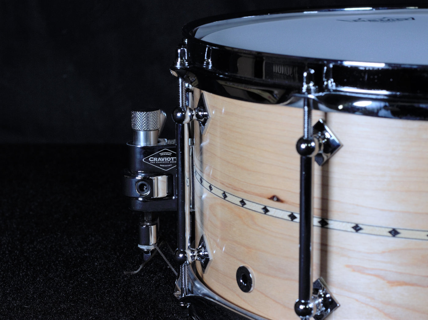 Custom Shop Snare Drum - Maple with Maple Inlay