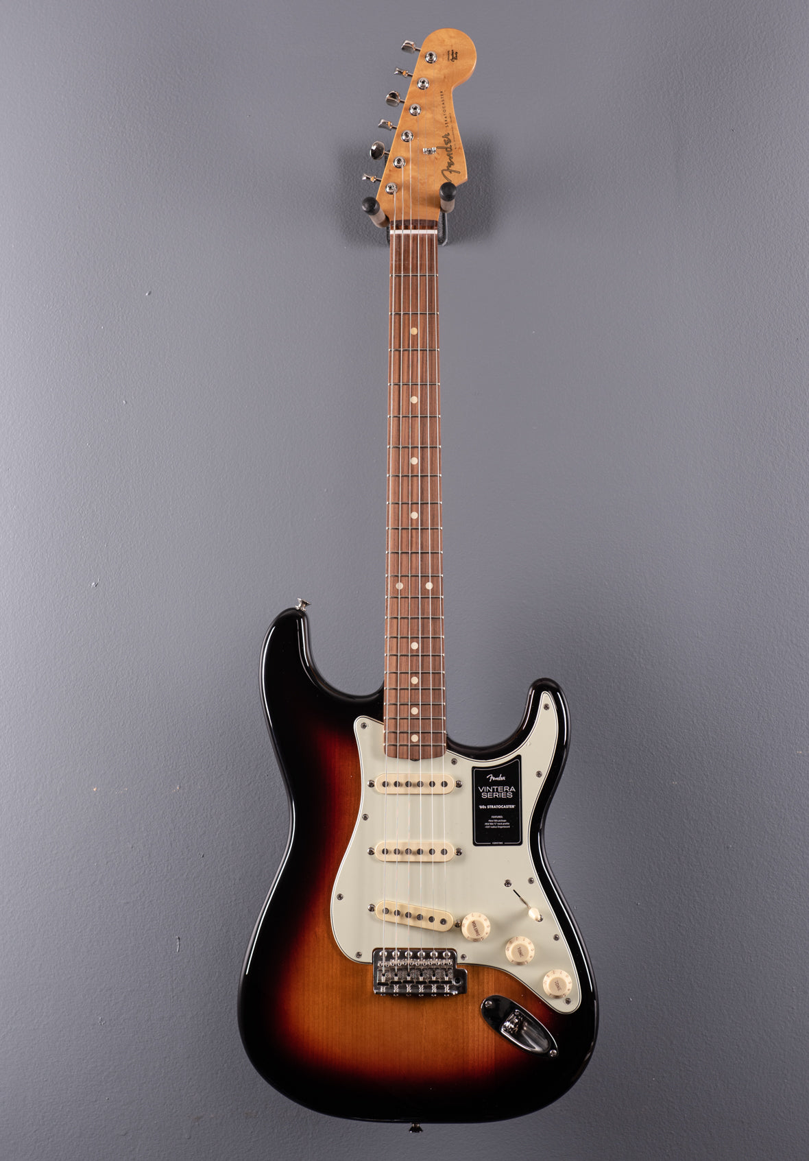 Vintera 60’s Stratocaster – 3 Color Sunburst