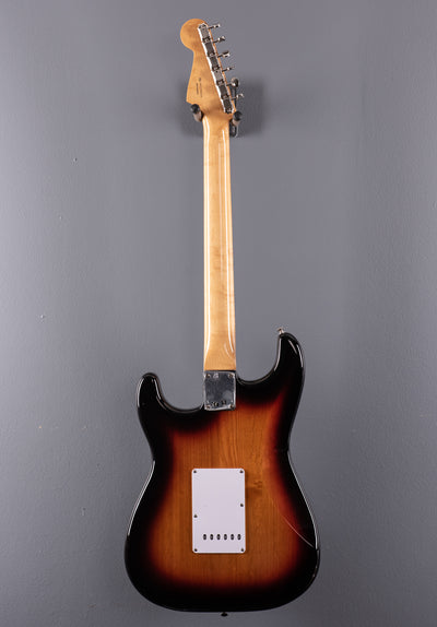 Vintera 60’s Stratocaster – 3 Color Sunburst