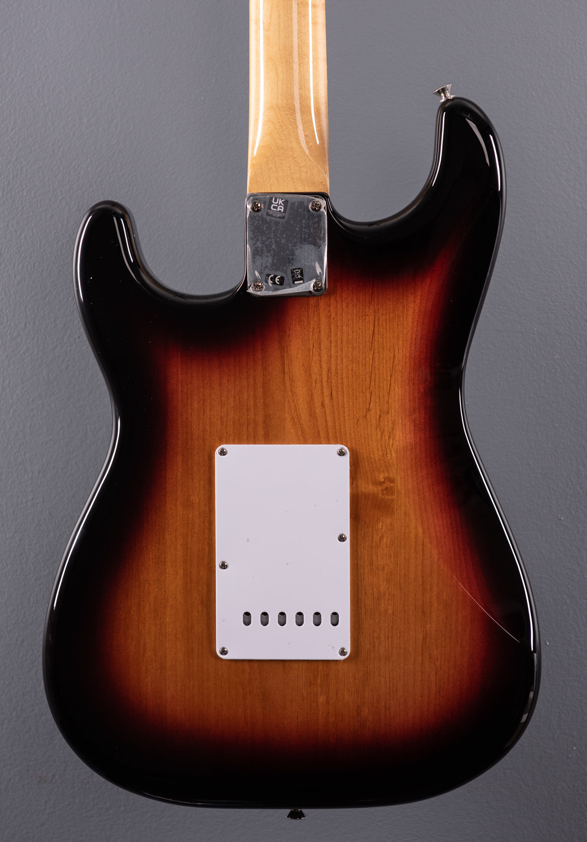 Vintera 60’s Stratocaster – 3 Color Sunburst