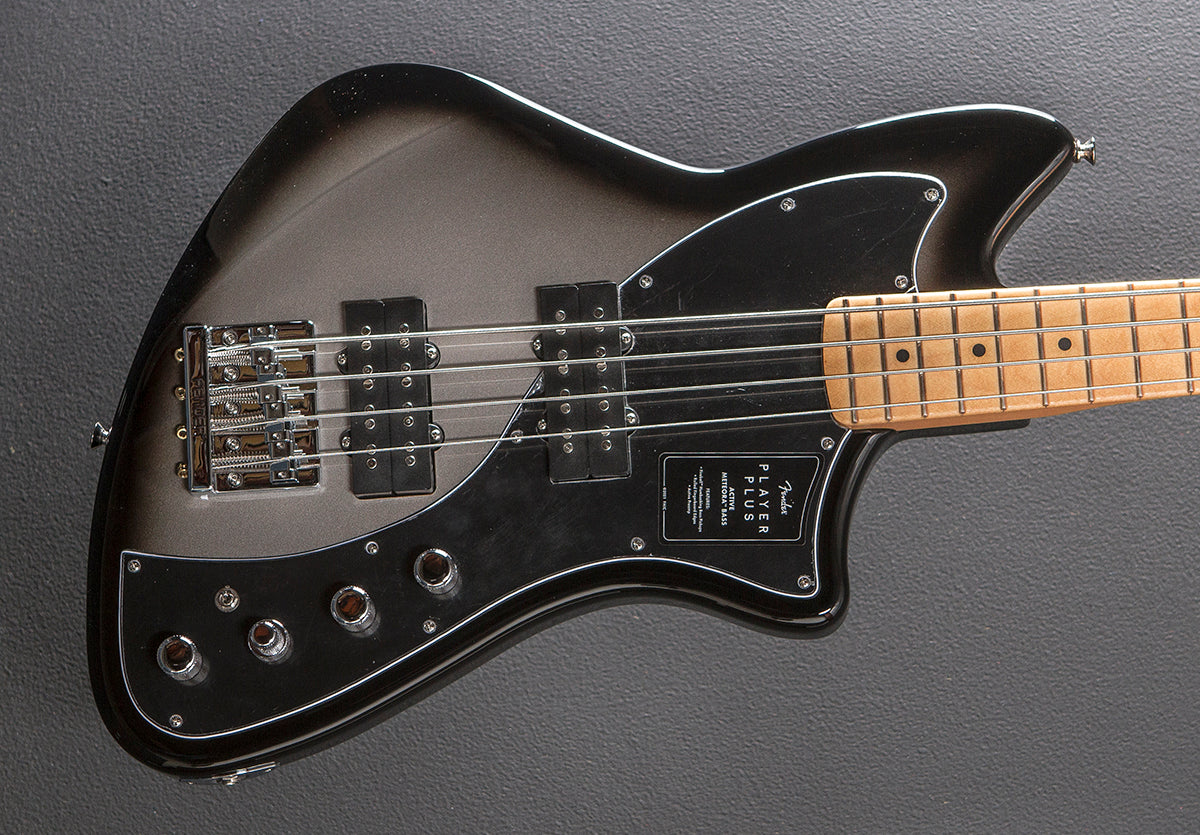 Player Plus Active Meteora Bass - Silverburst w/Maple
