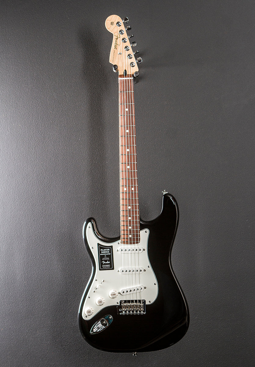 Player Stratocaster Left Hand - Black w/Pau Ferro