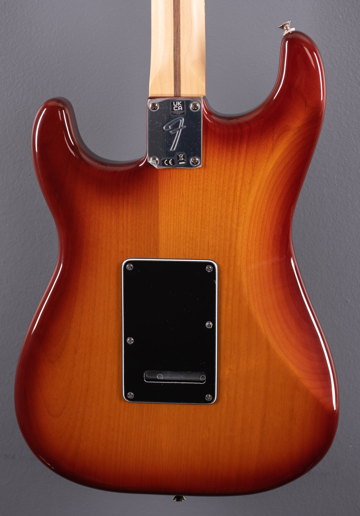 Player Stratocaster Plus Top - Tobacco Sunburst