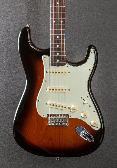 Robert Cray Stratocaster - 3 Color Sunburst