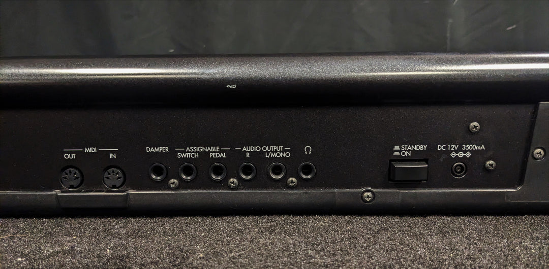 M50 Synthesizer Workstation with Gator Carrying Case, Recent