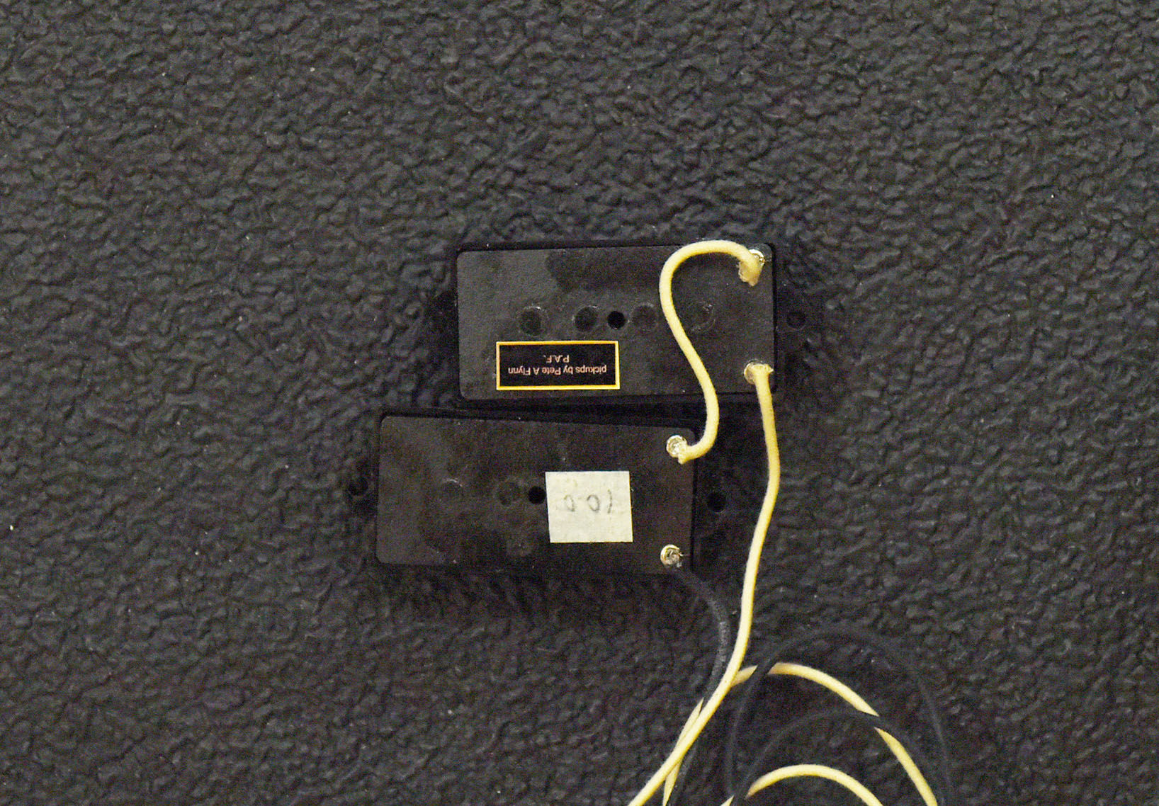 P-Bass Pickup Set – Dave's Guitar Shop